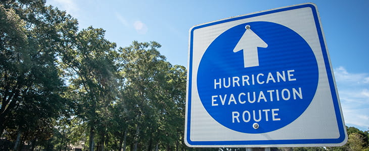 An emergency evacuation route road sign 